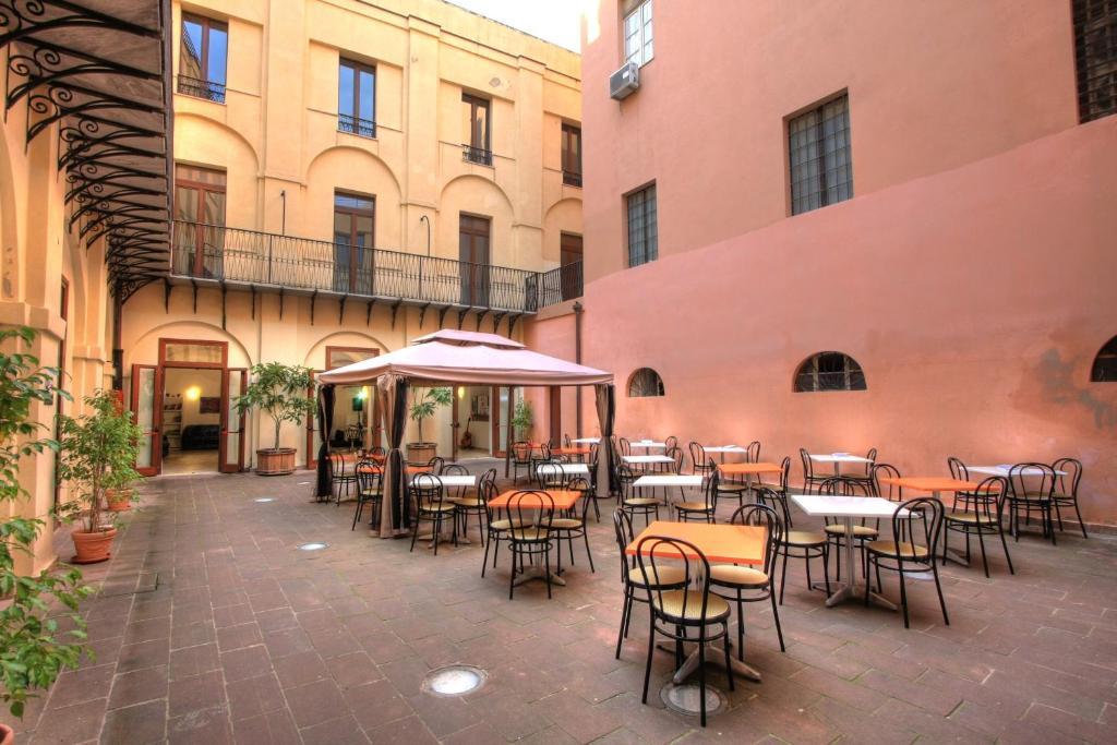 Hostel Marina Cagliari Ngoại thất bức ảnh