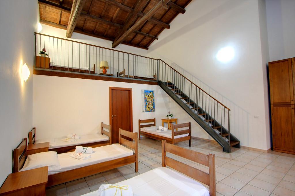 Hostel Marina Cagliari Ngoại thất bức ảnh